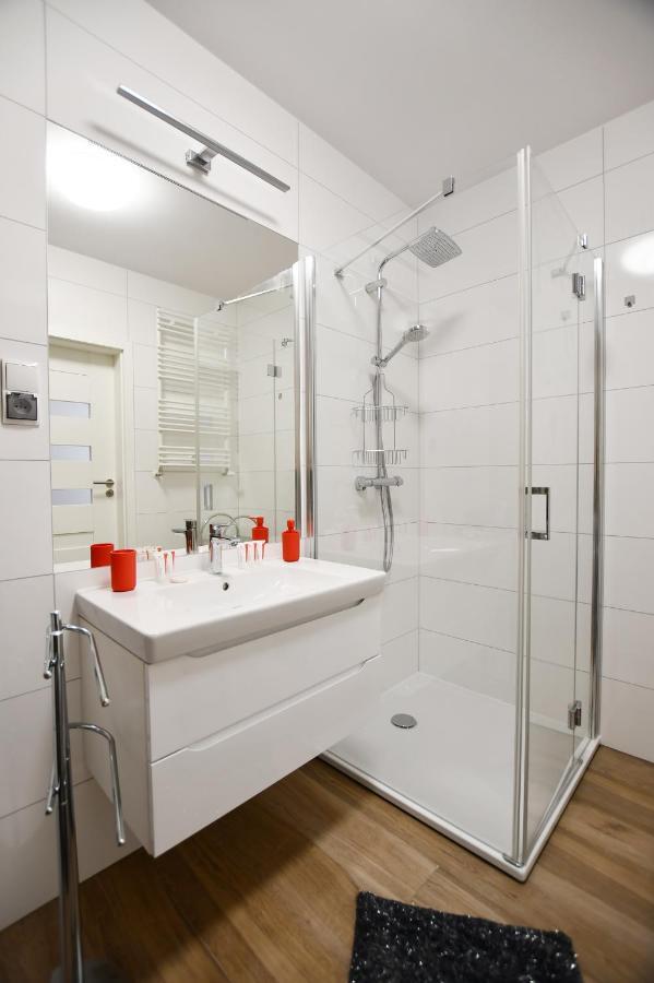 Apartament El Rojo Z Garażem *